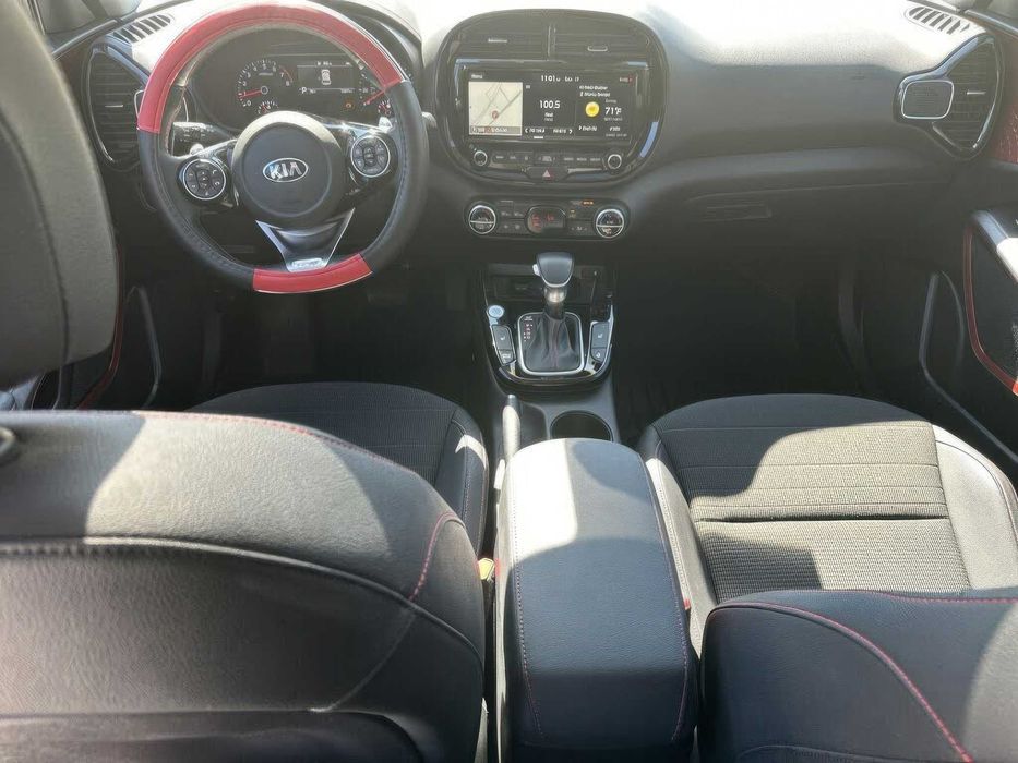 Kia Soul GT-Line      2020