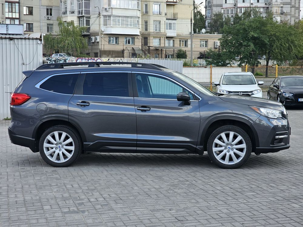 Субару Ascent Premium,18г.78000км.