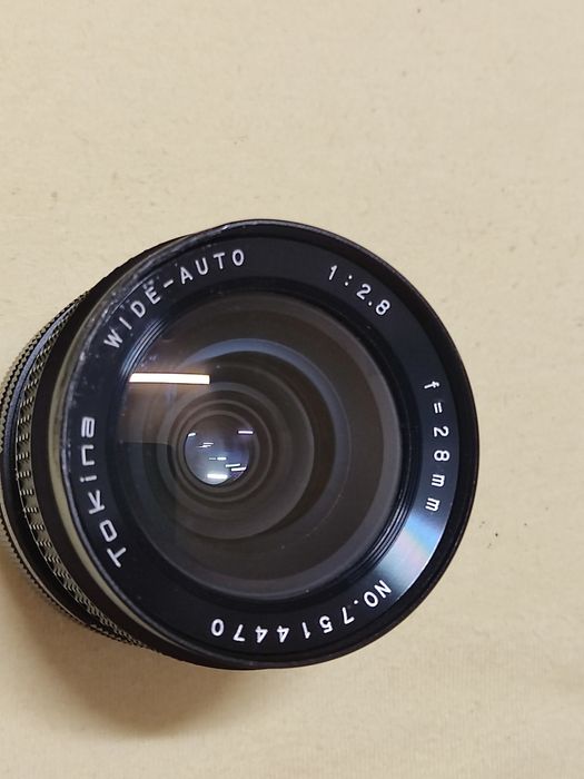 Объектив Tokina 28mm на Canon fd