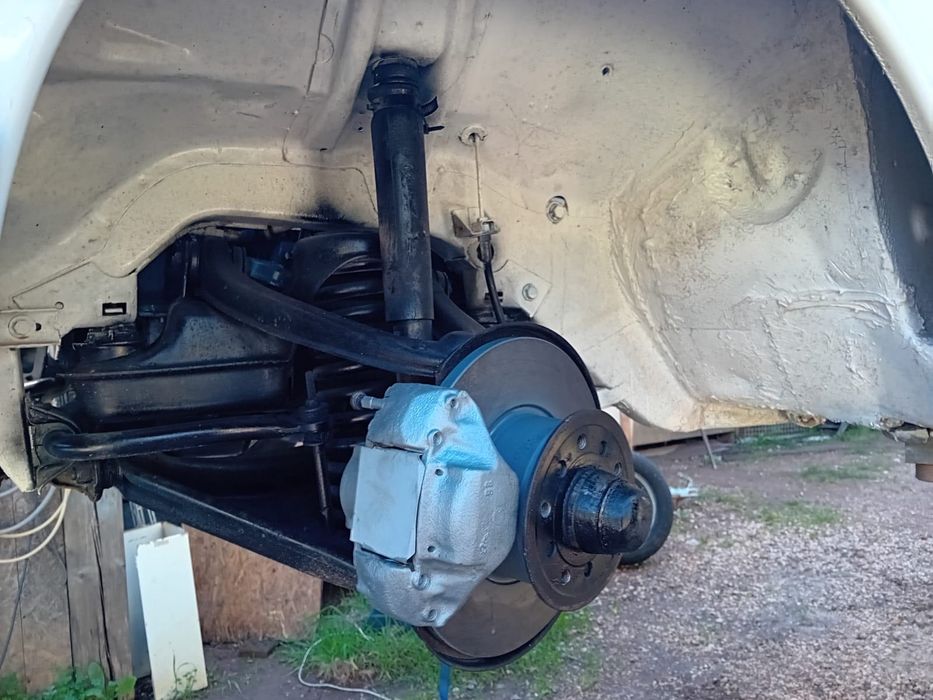 Mercedes-Benz /8 W115 220 Diesel 1979 – Restaurado