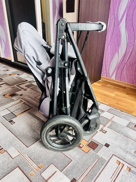 Дитяча прогулянкова коляска EasyGo Quantum Air