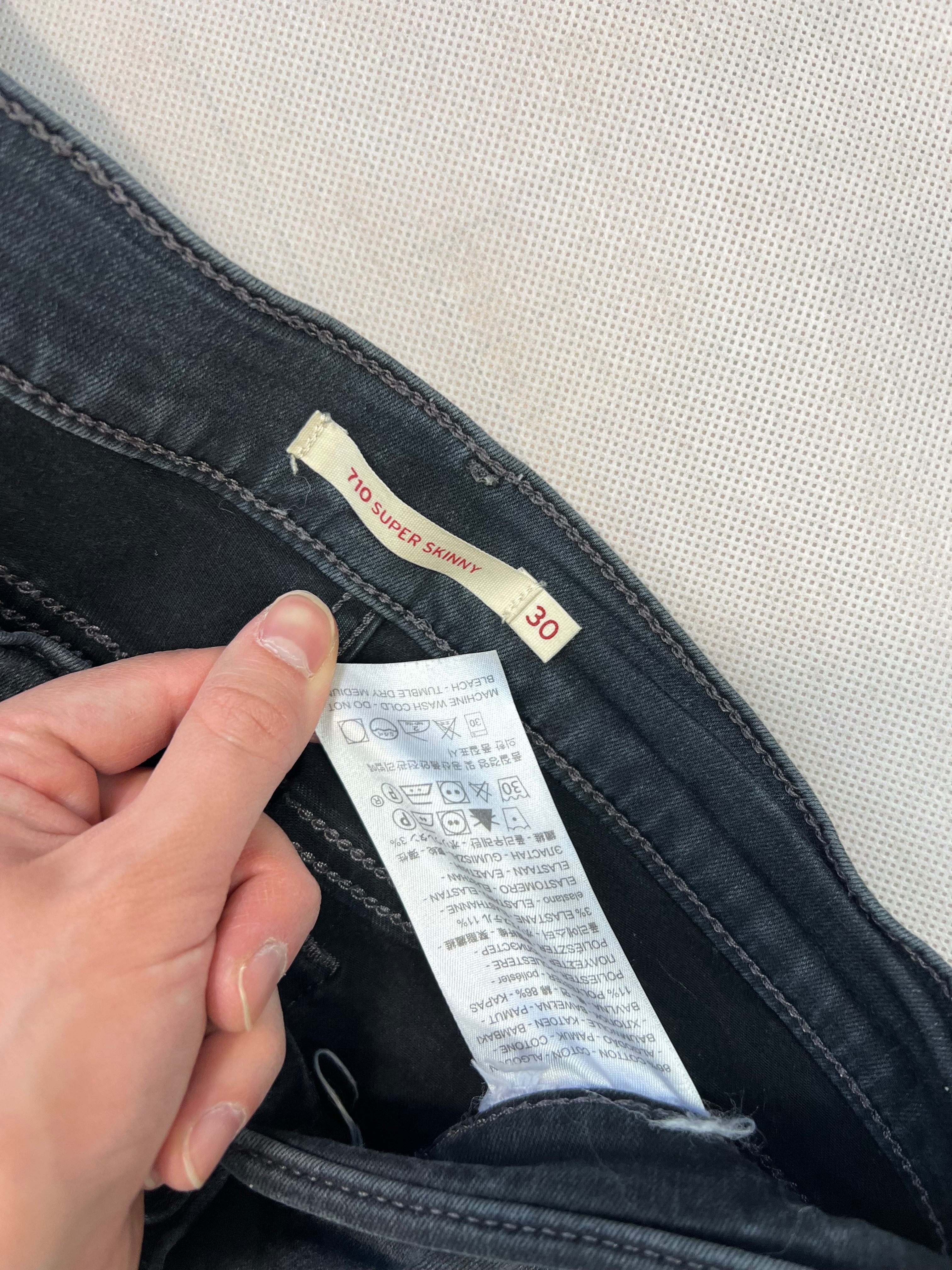 Spodnie Levi’s 710 Super Skinny Damskie Black Tag