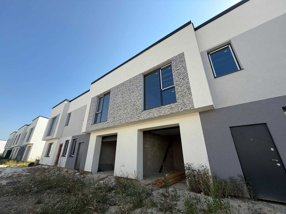 Продаж готового таунхауса в Крихівцях, площа 143 м.кв