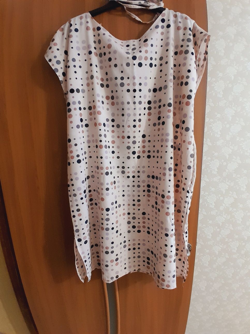 Продам летнее,легкое платье.