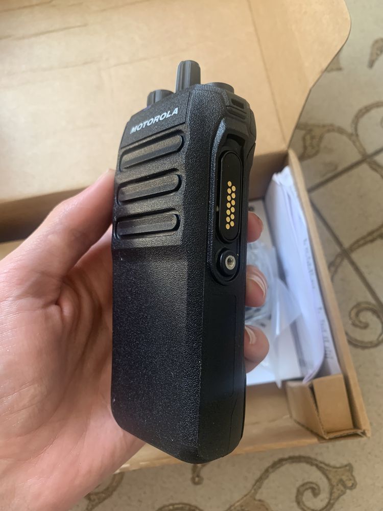 Рация Motorola R7 VHF Цифровая радиостанция
