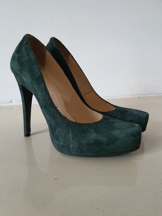 Szpilki zamszowe Venezia r39