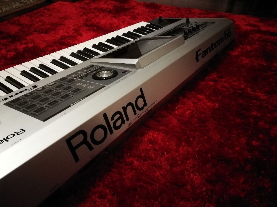 Roland fantom g6 (Full extras)