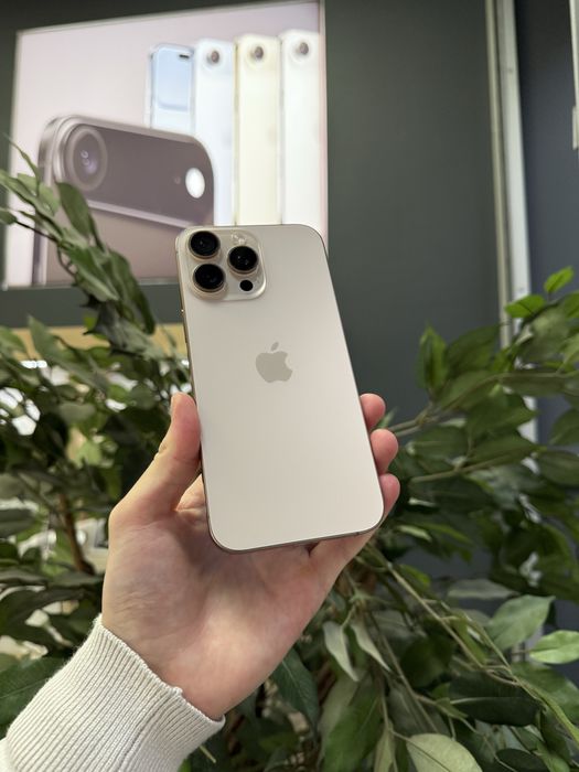 iPhone 16 Pro Max 256GB Desert Titanium