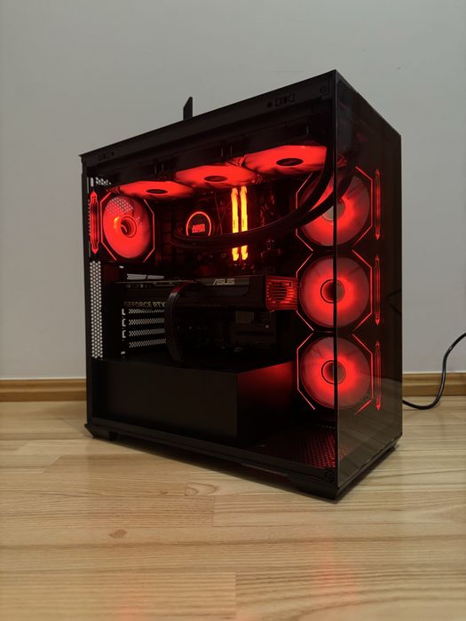 Komputer Gamingowy RTX 5070 Ryzen 7 7800X3D 32GB DDR5 OKAZJA!