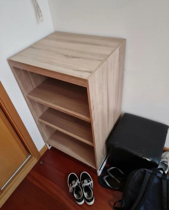 Sapateira em madeira Hôma