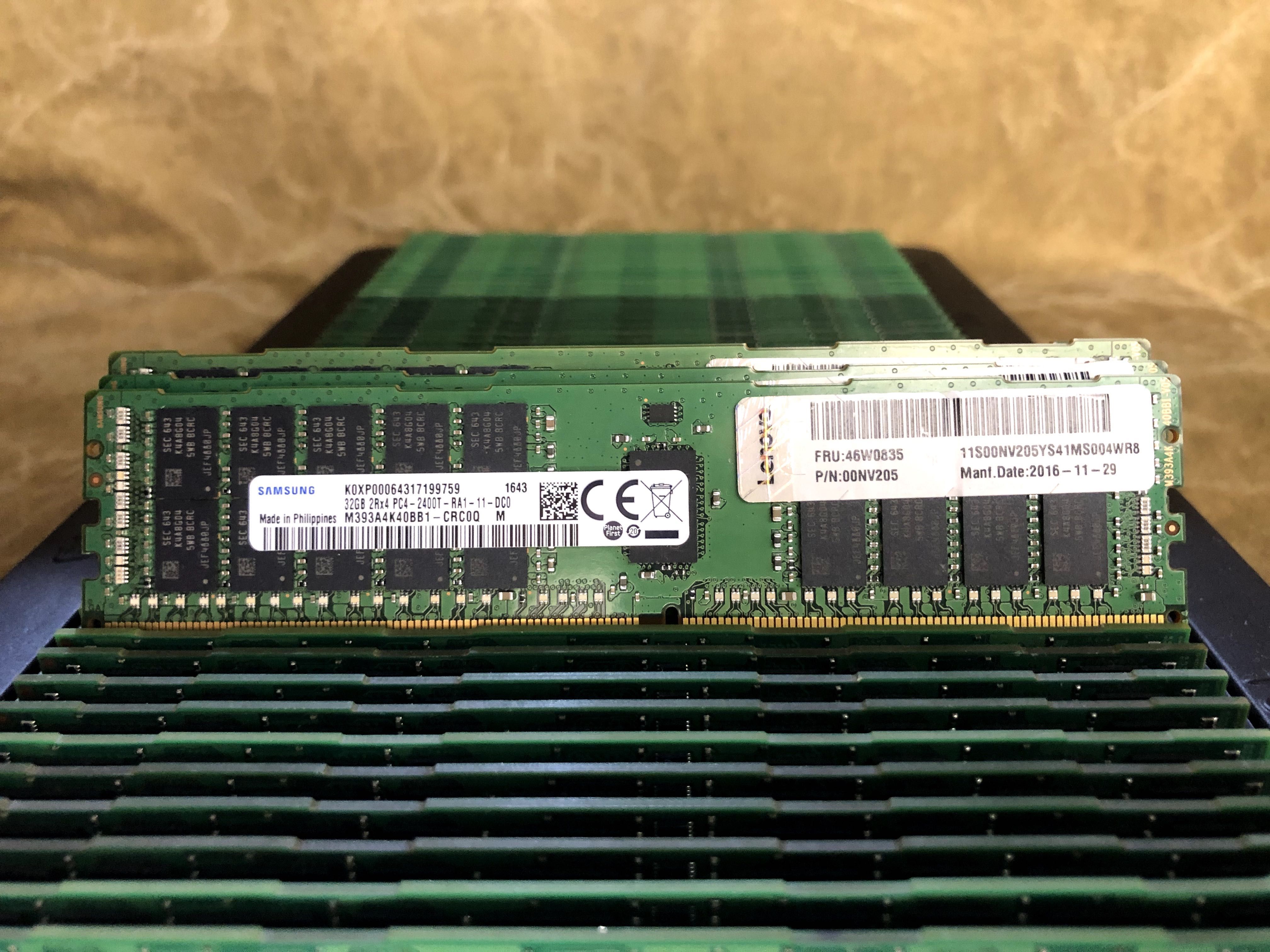 Серверна памʼять DDR4 32GB PC4 2400T ECC REG Samsung/Micron