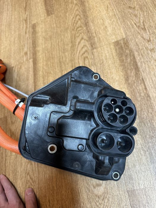 Порт зарядки CCS2 з проводкою + ретрофіт Tesla Model 3/Y