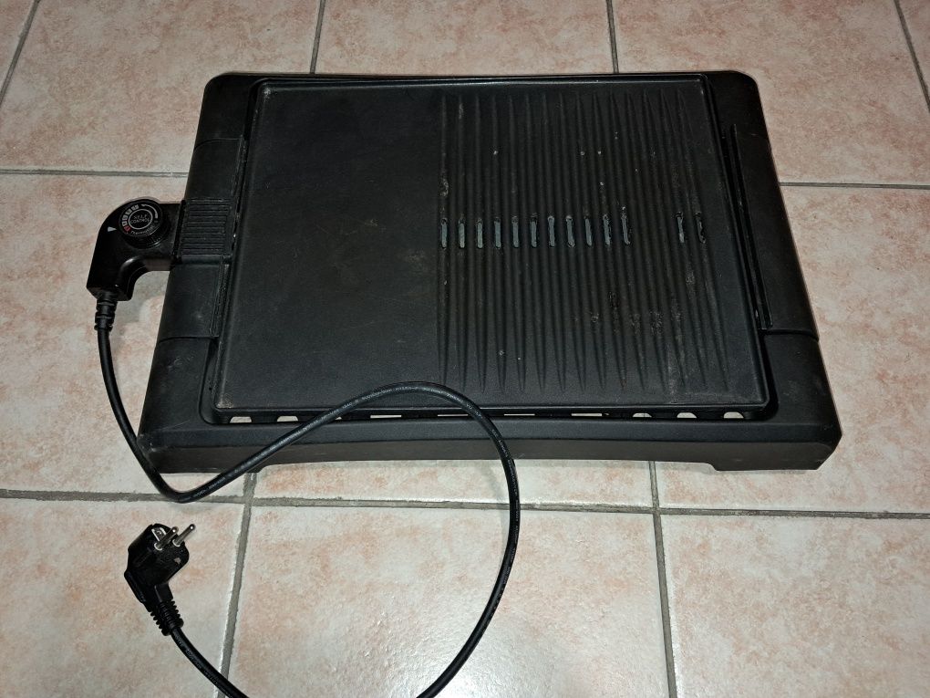 Grill elektryczny clarus