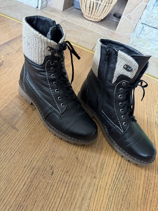 Жіночі зимові черевики