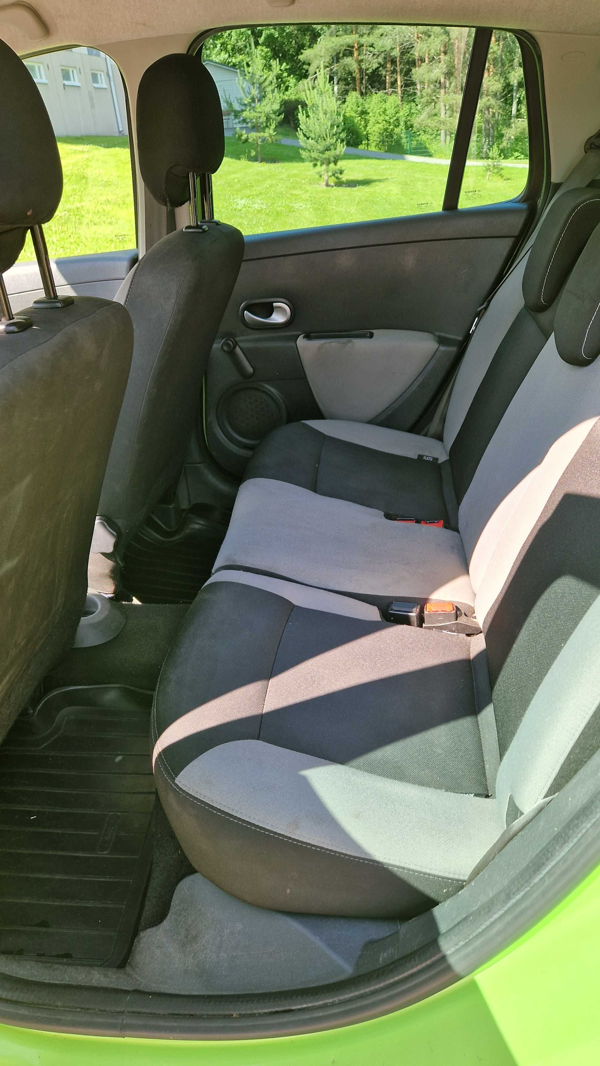 Renault clio 2012 universal