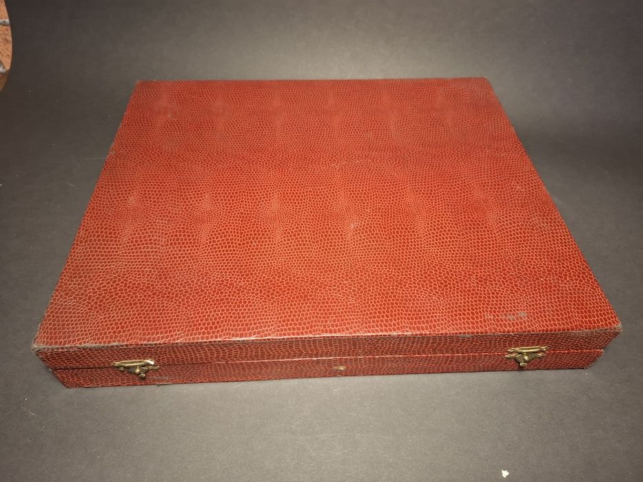 Sztućce Auerhuhn rostfrei 24 szt