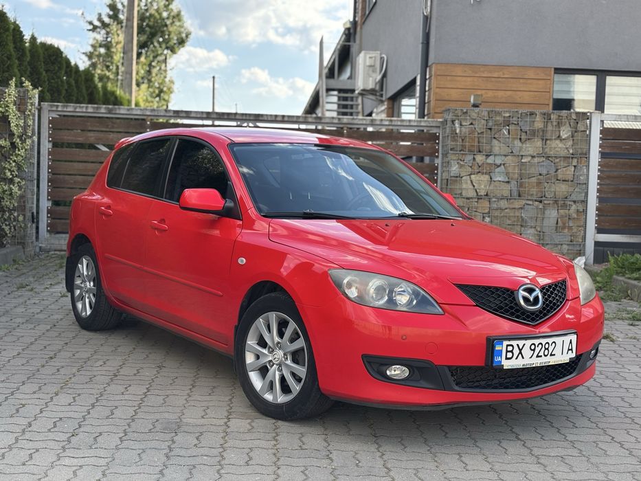 Mazda 3     1.6 газ/бензин