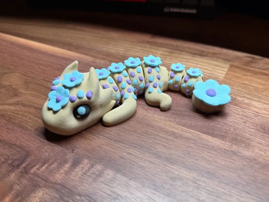 Dragão Bebé Páscoa Articulado