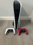 Sprzedam PS5 + 2 pady