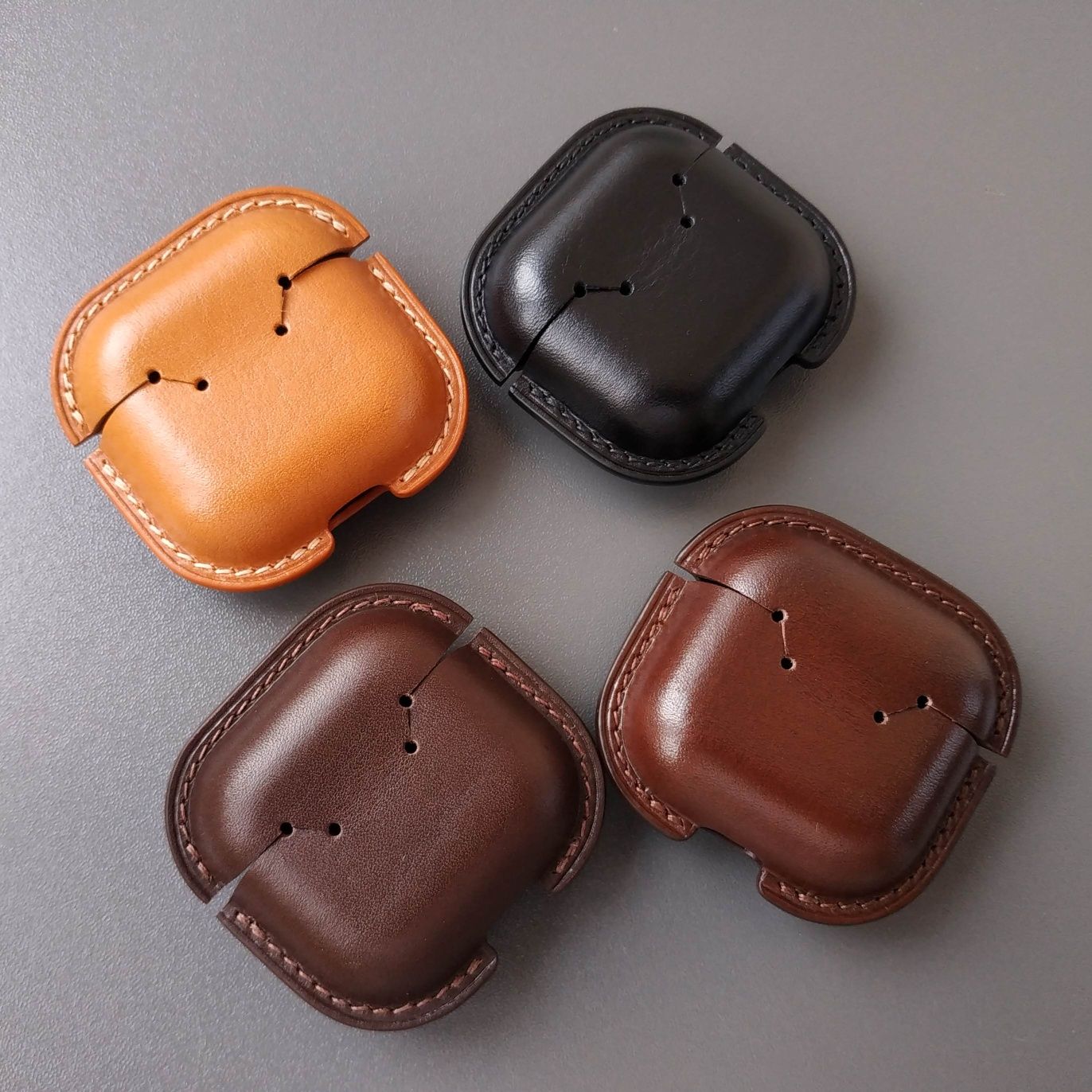Чохол для AirPods 4 .