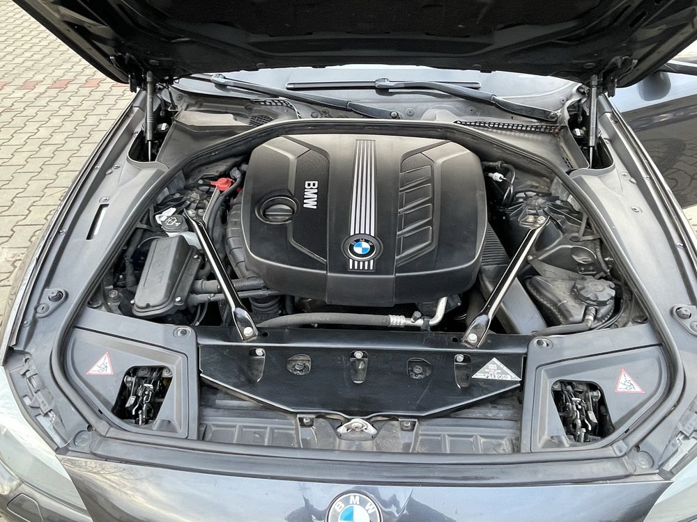 Bmw f11 2.0 d manual