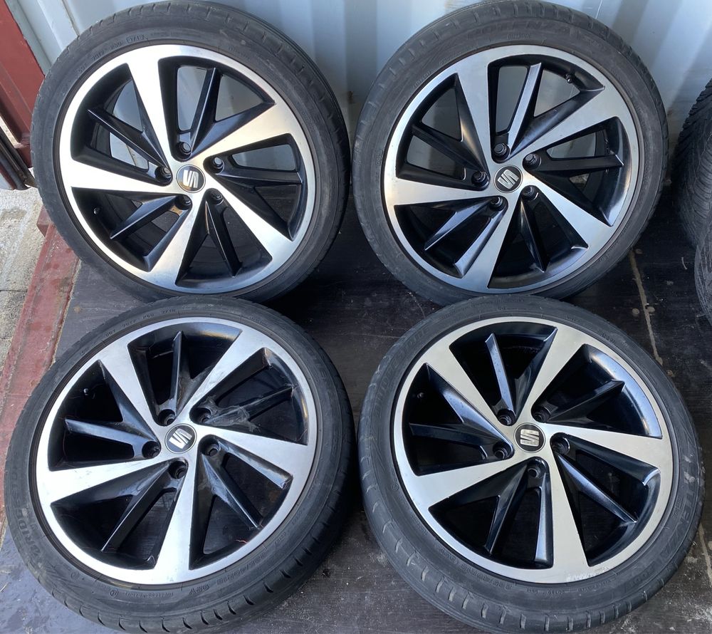 Alufelgi z oponami 225/40 R18 Seat Leon Cupra VW Golf Jetta Octavia