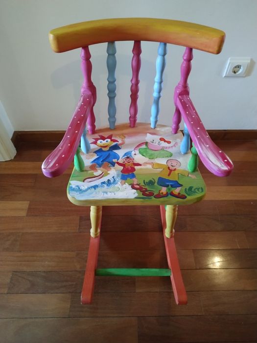 Cadeira de baloiço de criança