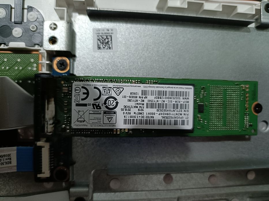 Vendo HP branco como novo