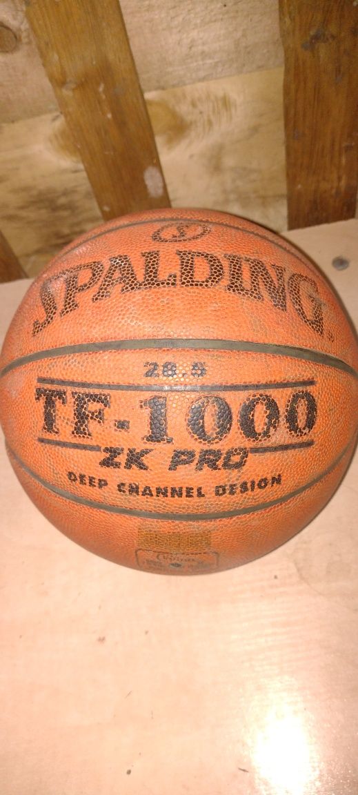 Piłka do koszykówki Spalding TF-1000