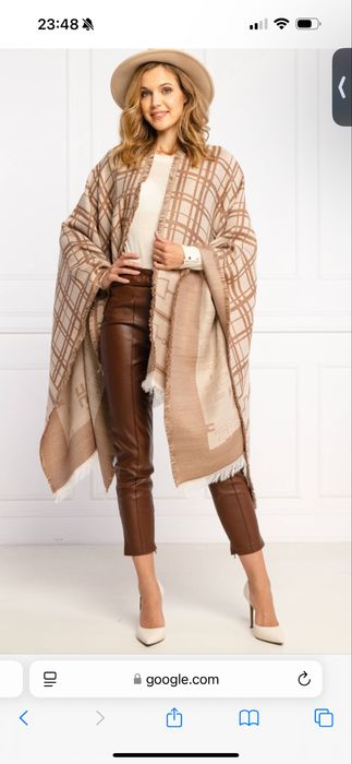 Elisabetta Frenchi бежеве - пончо Оригінал