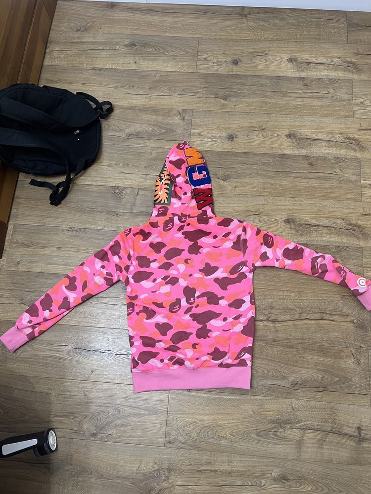 A Bathing Ape (BAPE)