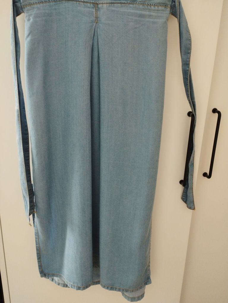 Sukienka MIDI Zara, cieniutki delikatny materiał w kolorze jeansu, r.3