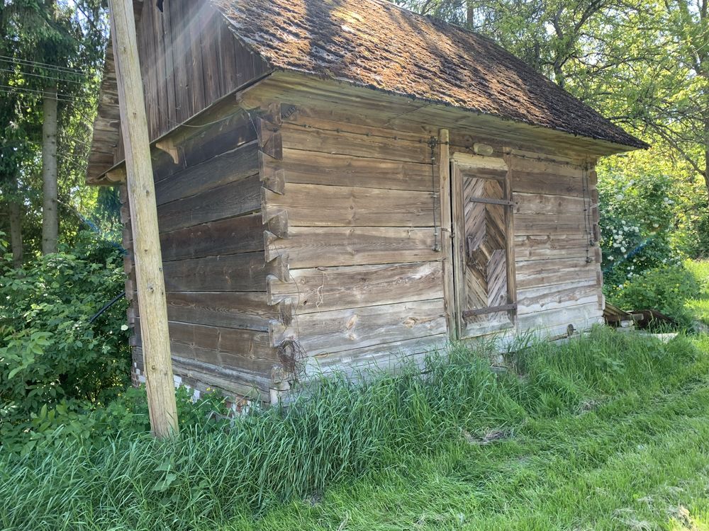 Dom z zabudowaniami  gospodarskimi poł. w Suchodołach 21-060 Fajsławce