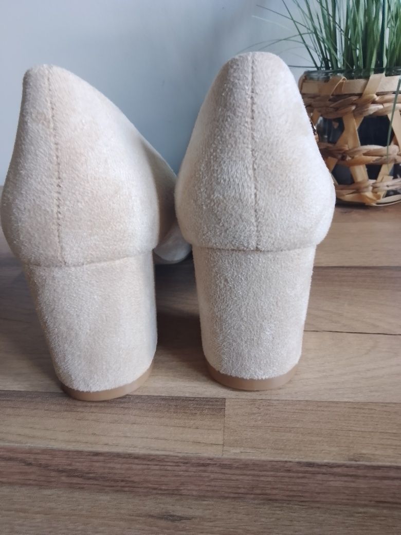 Buty damskie 39 Nowe