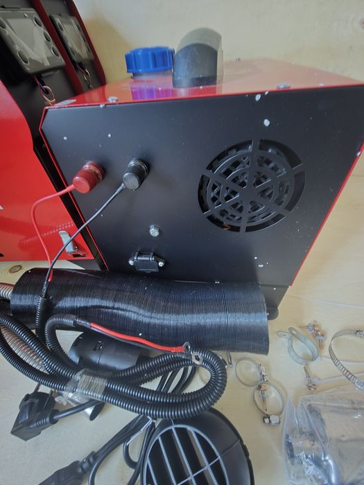 Webasto 8 KW Cicha Pompka Nagrzewnica traktor garaż wiata 12V 230V