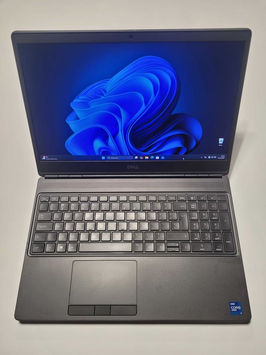 15"6 FHD Laptop Dell Precision 7560 i7 / 32GB /1000GB/ NVidia Gwar./FV