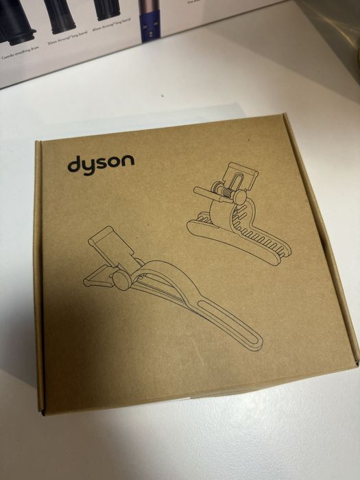 Продам набір заколок Dyson Hair Clips