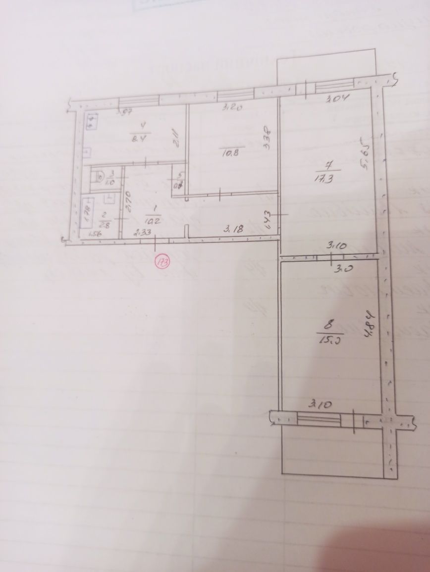 Собственник. Продам 3 комнатную квартиру, район Амстора