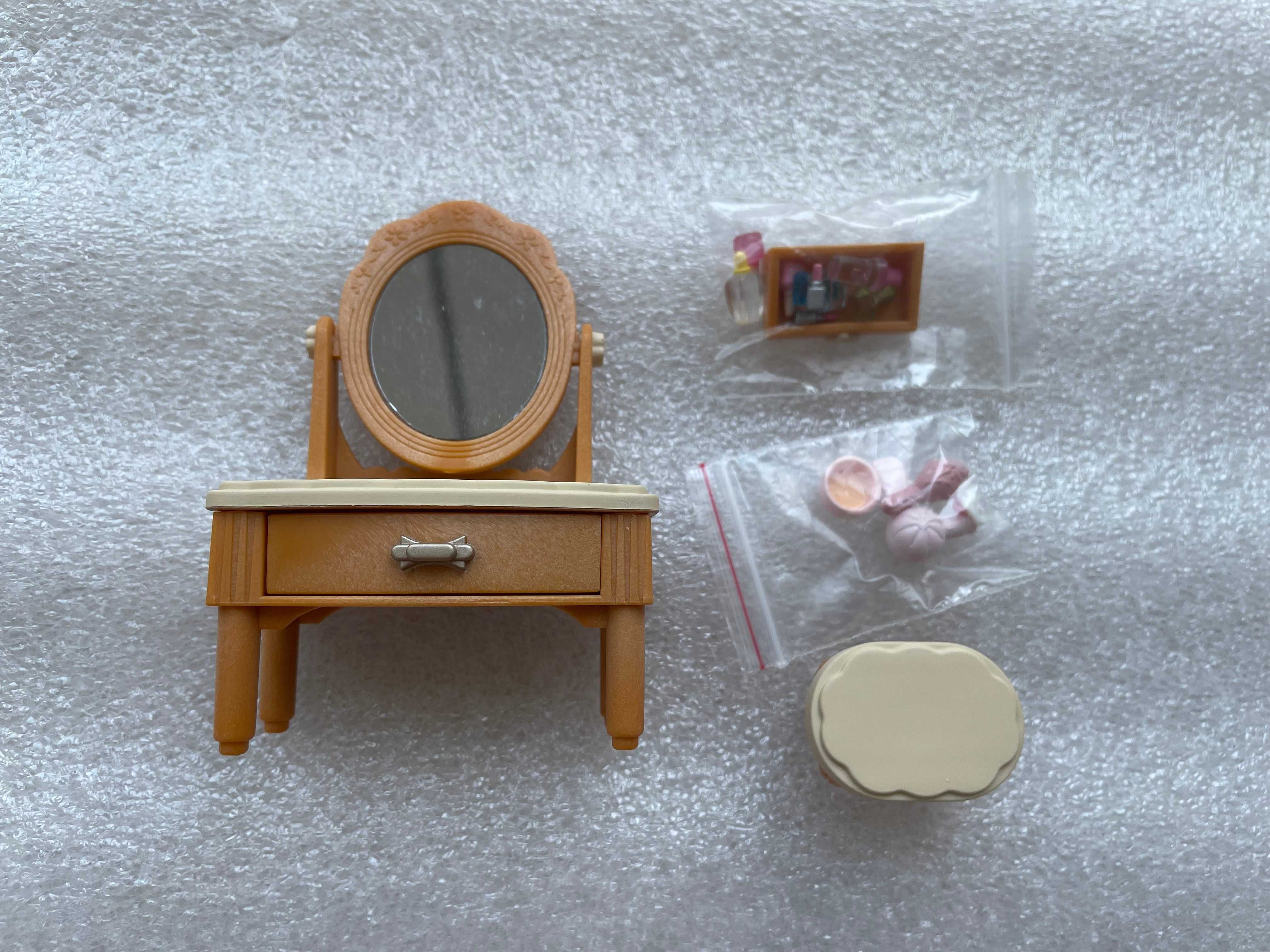 Sylvanian Families Damska toaletka 5031 – brak elem.