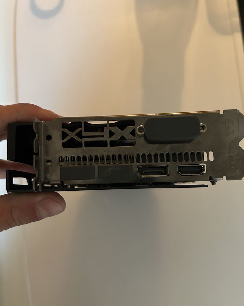 Продам відеокарту  XFX Radeon RX 580 GTS 8GB