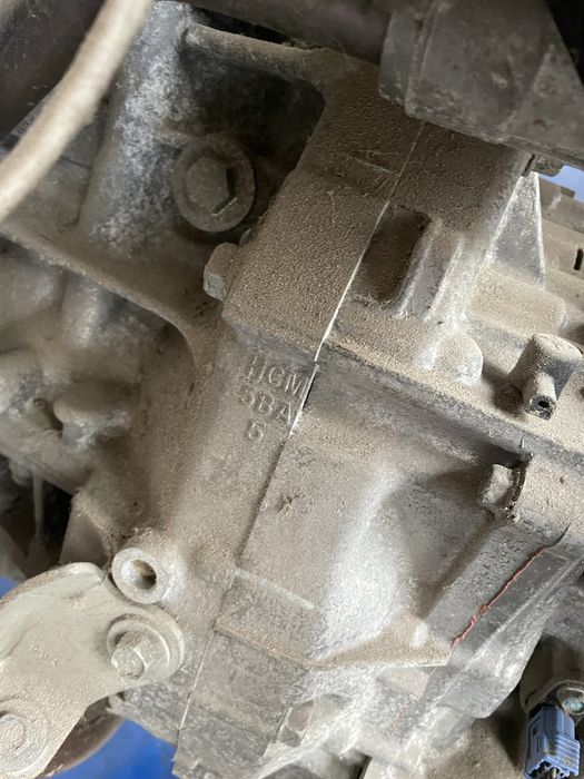 Двигун хонда 2.0бенз з корбеою і навісним