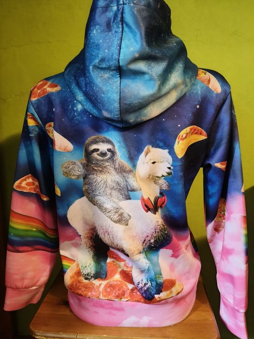 Bluza.  Dziewczęca