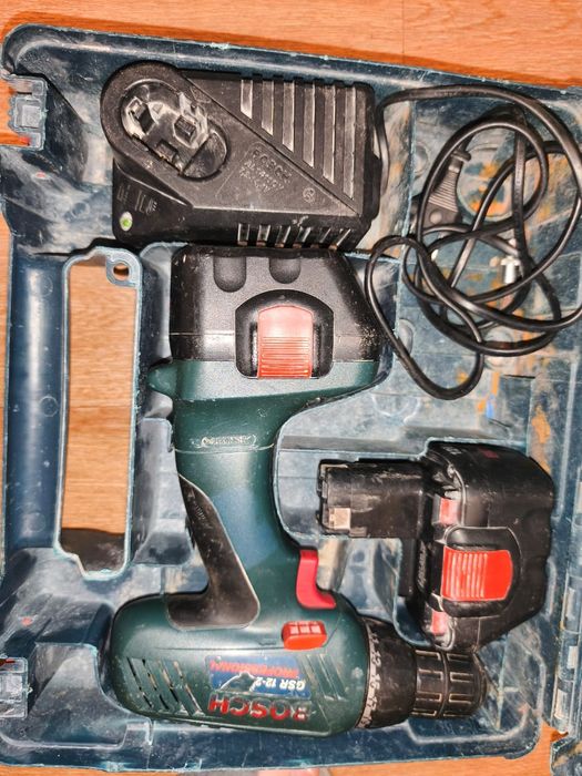 Шуруповерт BOSCH