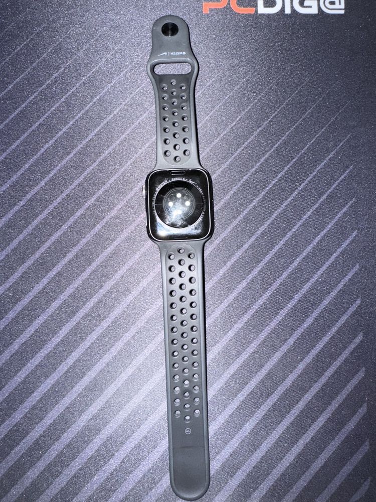 Apple Watch Series 6 44mm Nike Edition Space Gray (GPS e Cellutar)