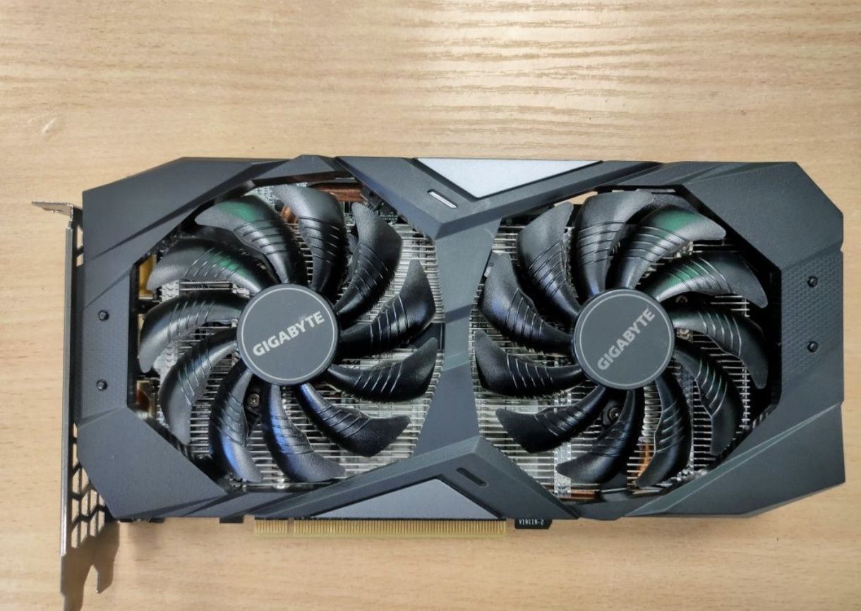 Відеокарта 1660 Super від gigabyte