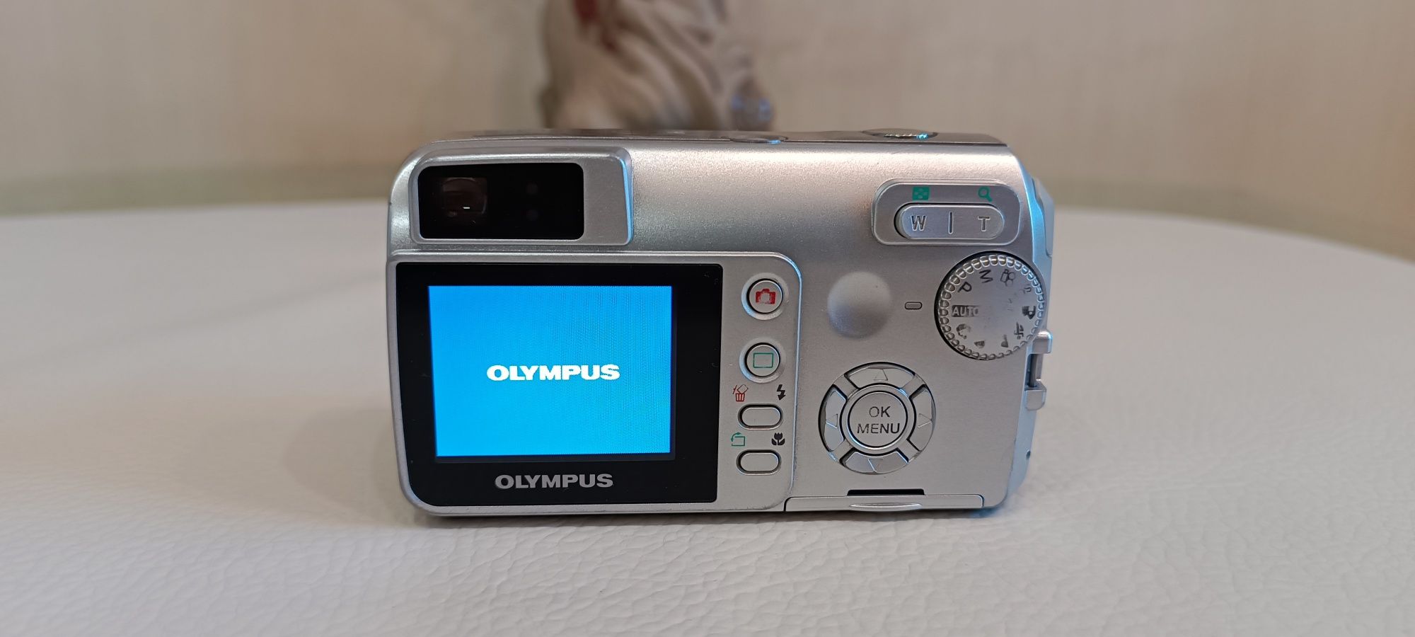Фотоаппарат Olympus Camedia c-500 zoom.
