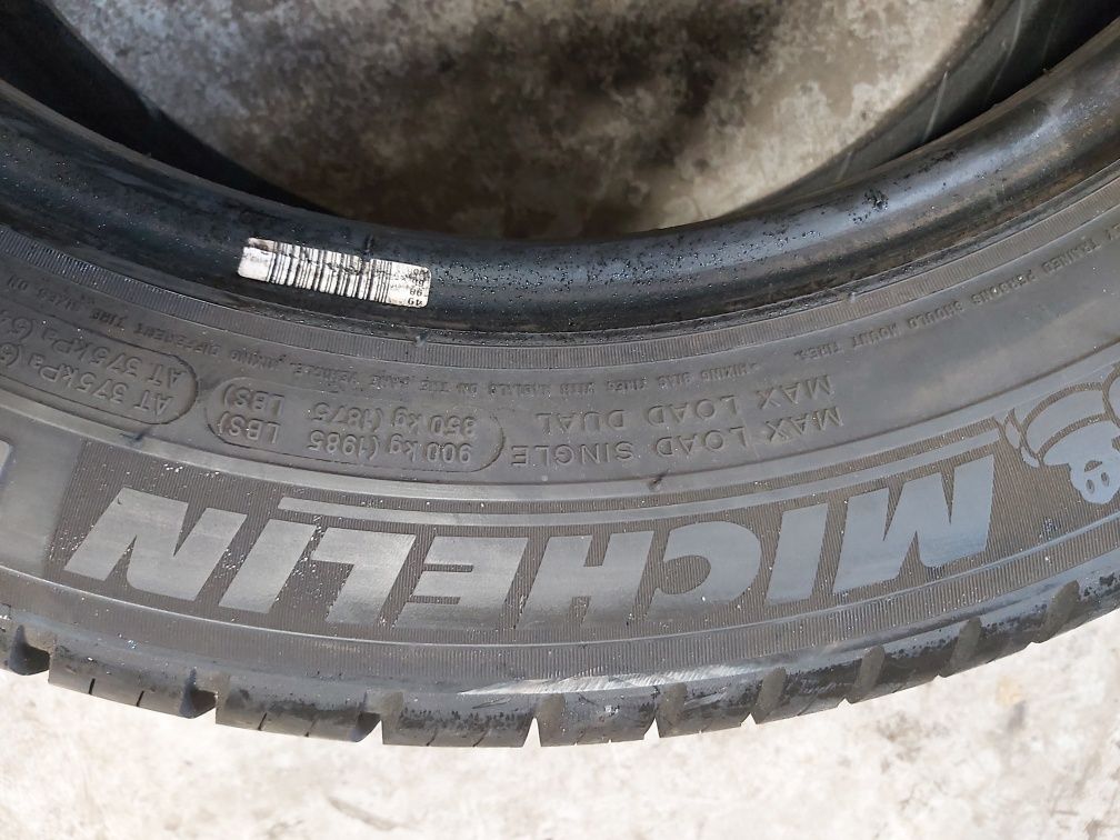 Opony letnie 215/60/17C Michelin Trafic Vivaro Talento
