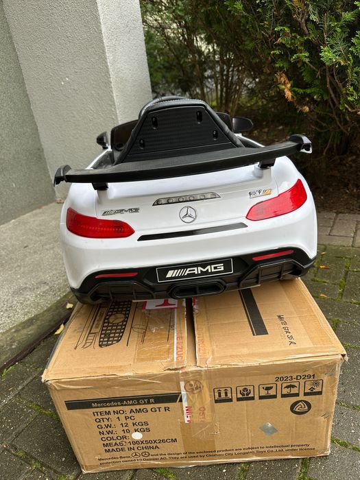 Auto dziecięce BMW na pilocie