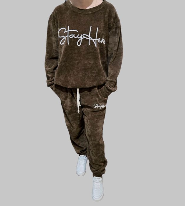 Włoski dres prążkowany, 95% wiskoza, uniwersalny,czekolada ciemny brąz