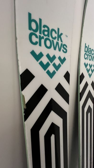 Narty  BLACK CROWS ARTIS dł 184,2 cm